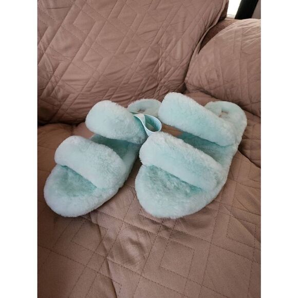 NWOT Ugg OH Yeah Slide size 10 - Picture 1 of 7